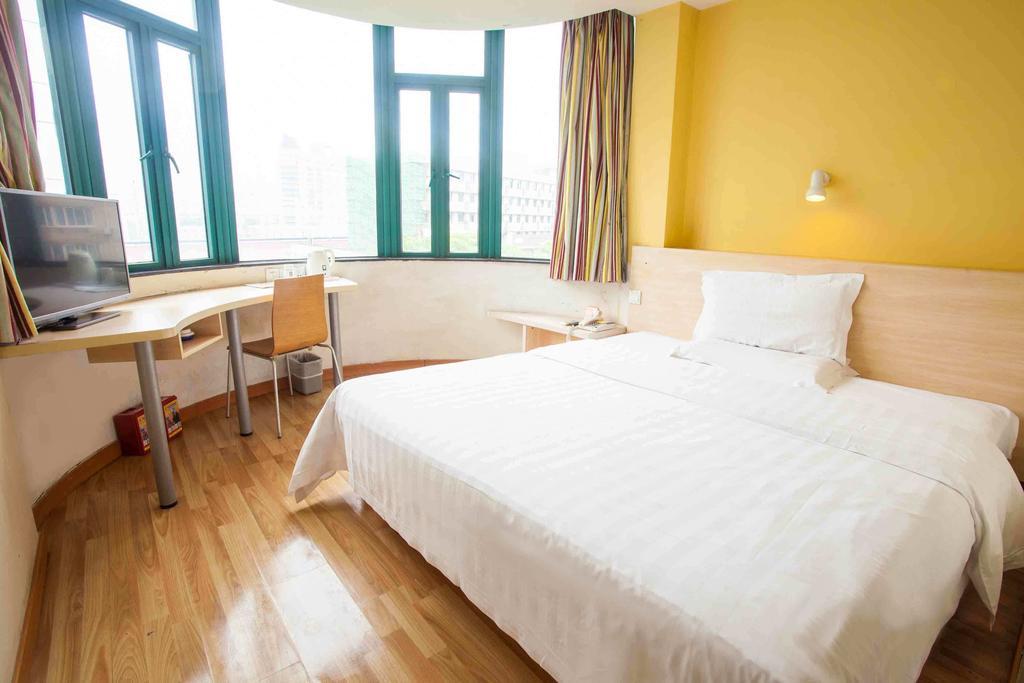 7Days Inn Chongqing Shapingba Номер фото